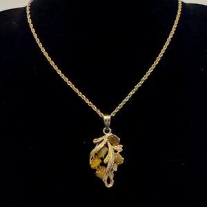 Vintage Gold Toned Leaf and Brown Stone Pendant Necklace